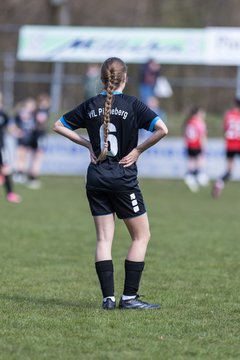 Bild 395 - wBJ VfL Pinneberg - Waldd�rfer SV : Ergebnis: 5:0